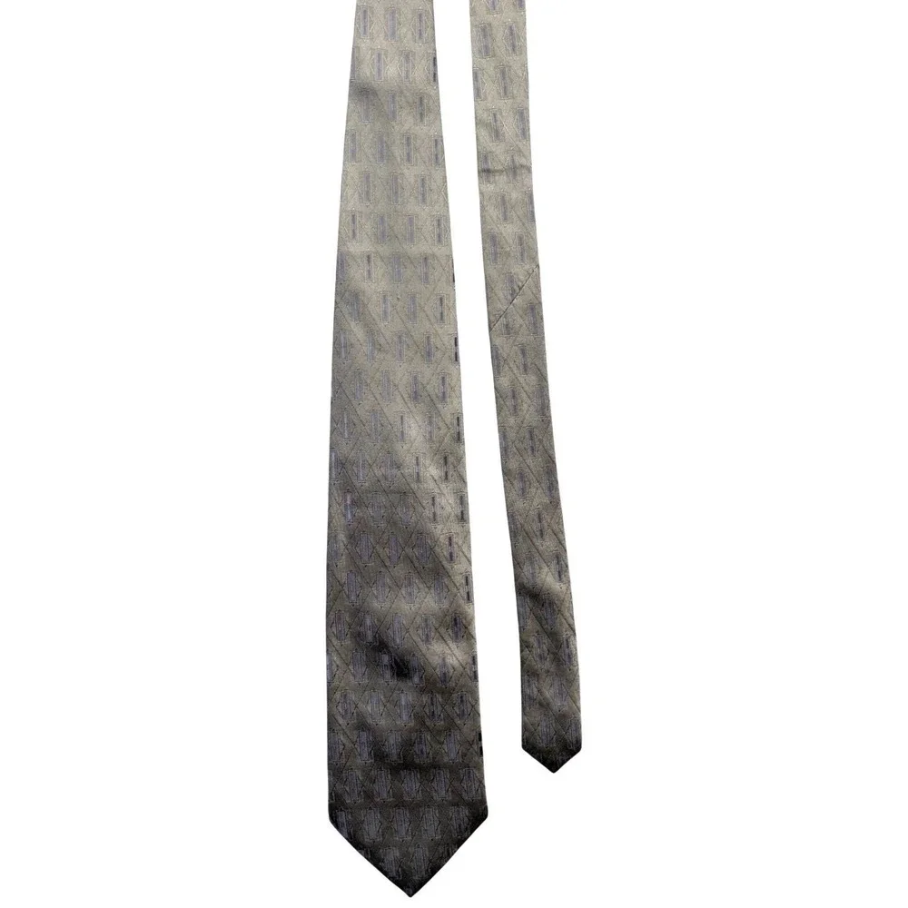 Croft & Barrow Mens Silk Necktie Grey Blue Geometric‎ Diamond Pattern Hand Made